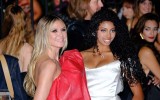 Heidi Klum presenta la figlia Lou Samuel durante la Paris Fashion Week 2026